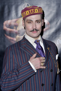 Filmpremiere 'IIlluminated' in Los Angeles