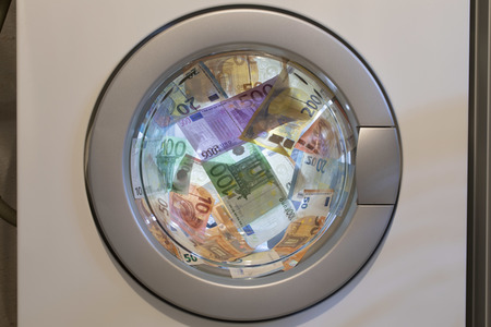 Symbolfoto Geldwäsche