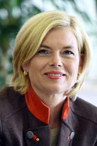 Julia Klöckner beim Forum 'Gemüseanbau im Fokus' in Mutterstadt