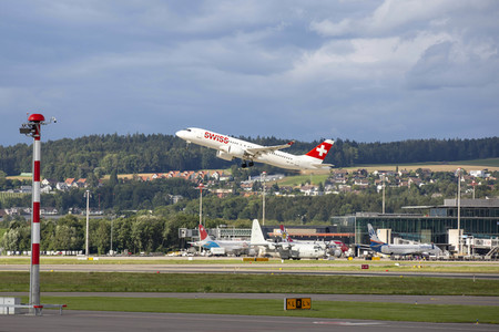 Symbolfoto Flughafen Zürich