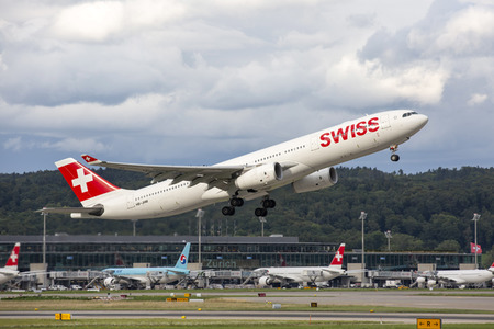 Symbolfoto Flughafen Zürich