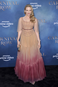 Serienpremiere 'Carnival Row' in Los Angeles