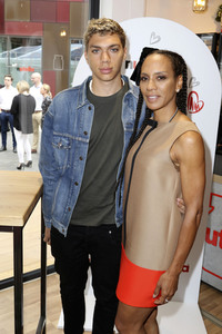 Nutella Pop-Up Café Opening in Hamburg