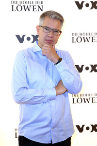 Photocall 'Die Höhle der Löwen' in Hamburg