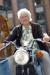 Photocall 'Besuch aus dem Westen - Jürgen Becker unterwegs im Osten Deutschlands' in Köln