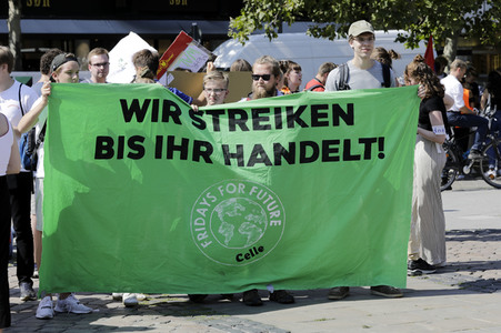 'Fridays for Future' Schülerdemonstration in Hannover