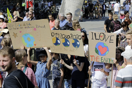 'Fridays for Future' Schülerdemonstration in Hannover