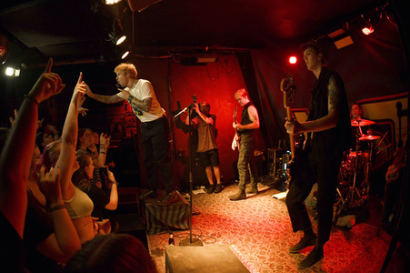 Konzert von WSTR in Hannover