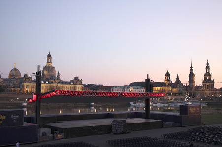 Filmpremiere 'Und der Zukunft zugewandt' in Dresden