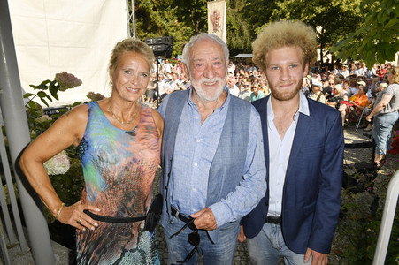 Sommerfest 2019 und 10. Geburtstag Schlosspark Theater in Berlin