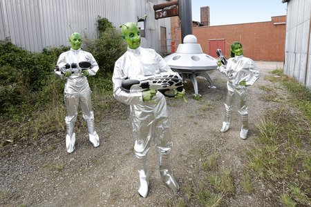 GEEK ART: Kleine grüne Männchen / Little Green Men Bodypainting