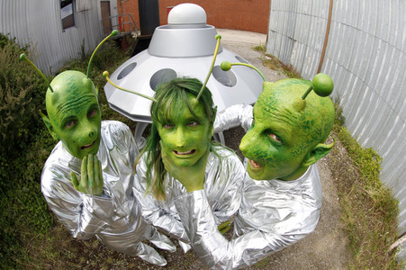 GEEK ART: Kleine grüne Männchen / Little Green Men Bodypainting