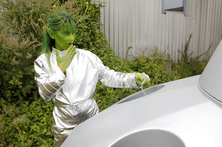 GEEK ART: Kleine grüne Männchen / Little Green Men Bodypainting