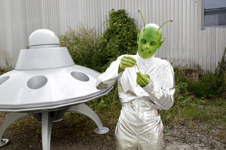 GEEK ART: Kleine grüne Männchen / Little Green Men Bodypainting