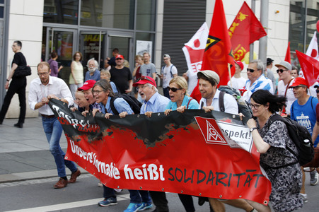 Demonstration 'Unteilbar' in Dresden