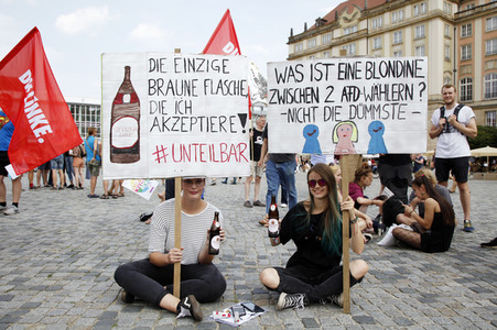 Demonstration 'Unteilbar' in Dresden