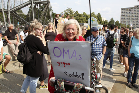 Demonstration 'Unteilbar' in Dresden