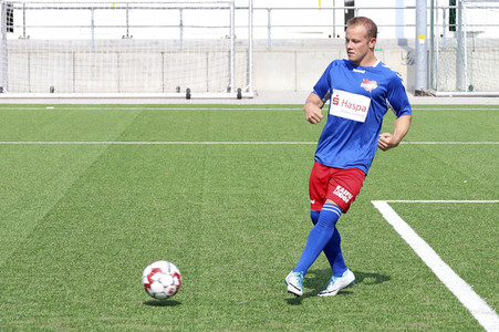 Benefiz-Fußballspiel 'Kicken mit Herz' 2019 in Hamburg
