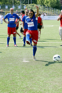 Benefiz-Fußballspiel 'Kicken mit Herz' 2019 in Hamburg