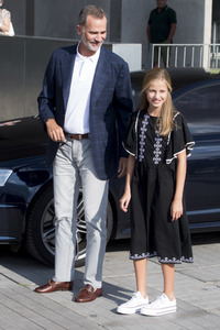 Die spanischen Royals zu Besuch im Hospital Universitario Quirónsalu in Pozuelo de Alarcón