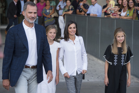 Die spanischen Royals zu Besuch im Hospital Universitario Quirónsalu in Pozuelo de Alarcón