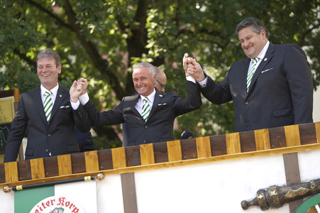 Vorstellung des Dreigestirns in Köln