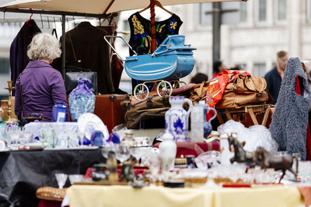 Symbolfoto Flohmarkt