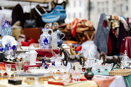 Symbolfoto Flohmarkt