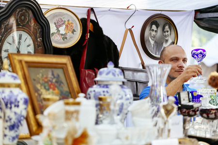 Symbolfoto Flohmarkt