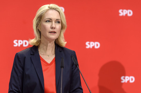 Pressekonferenz der SPD nach den Landtagswahlen in Brandenburg und Sachsen in Berlin