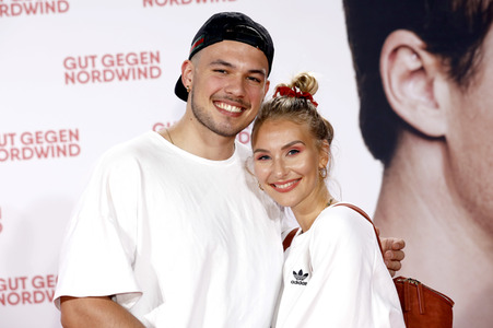 Filmpremiere 'Gut gegen Nordwind' in Köln