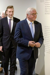 Eröffnung der Ausstellung 'Utopie und Untergang Kunst in der DDR' in Düsseldorf