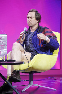 Lars Eidinger auf der IFA 2019 in Berlin