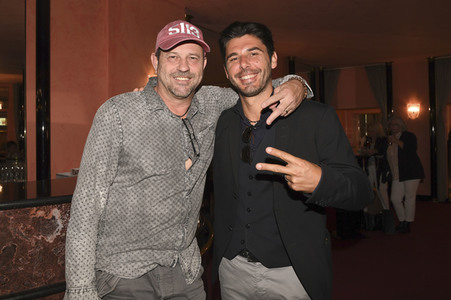 Theaterpremiere 'Monsieur Claude und seine Töchter' in München