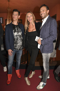 Theaterpremiere 'Monsieur Claude und seine Töchter' in München