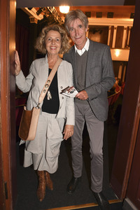 Theaterpremiere 'Monsieur Claude und seine Töchter' in München