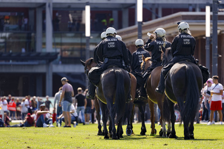 Polizeimaßnahmen beim Derby 1. FC Köln gegen Borussia Mönchengladbach in Köln