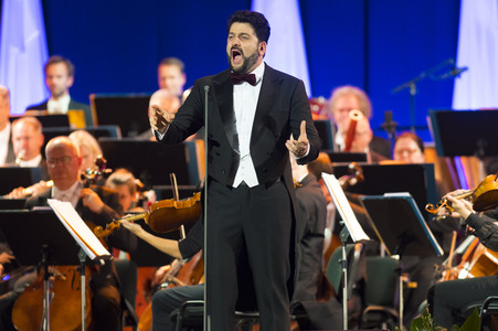 Konzert von Anna Netrebko und Yusif Eyvazov in Halle (Westfalen)