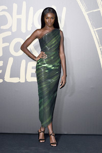 Fashion for Relief Show 2019 auf der London Fashion Week SS20