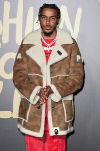 Fashion for Relief Show 2019 auf der London Fashion Week SS20