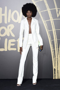 Fashion for Relief Show 2019 auf der London Fashion Week SS20