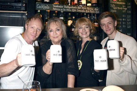 Serienpremiere 'Prost Mortem - Die letzte Runde' in München