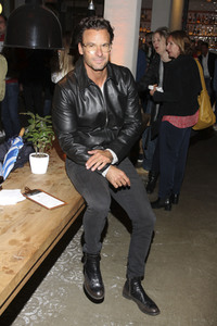 'Henry Likes Pizza' Event in Hamburg