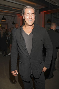 'Henry Likes Pizza' Event in Hamburg