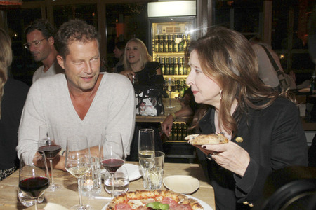'Henry Likes Pizza' Event in Hamburg