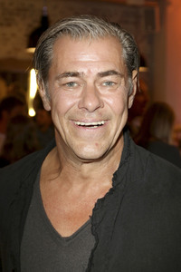 'Henry Likes Pizza' Event in Hamburg