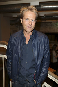 'Henry Likes Pizza' Event in Hamburg