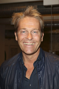 'Henry Likes Pizza' Event in Hamburg