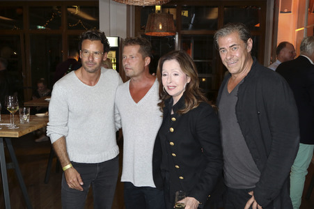 'Henry Likes Pizza' Event in Hamburg