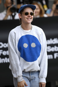 Ankunft von Kristen Stewart auf dem San Sebastian Film Festival 2019